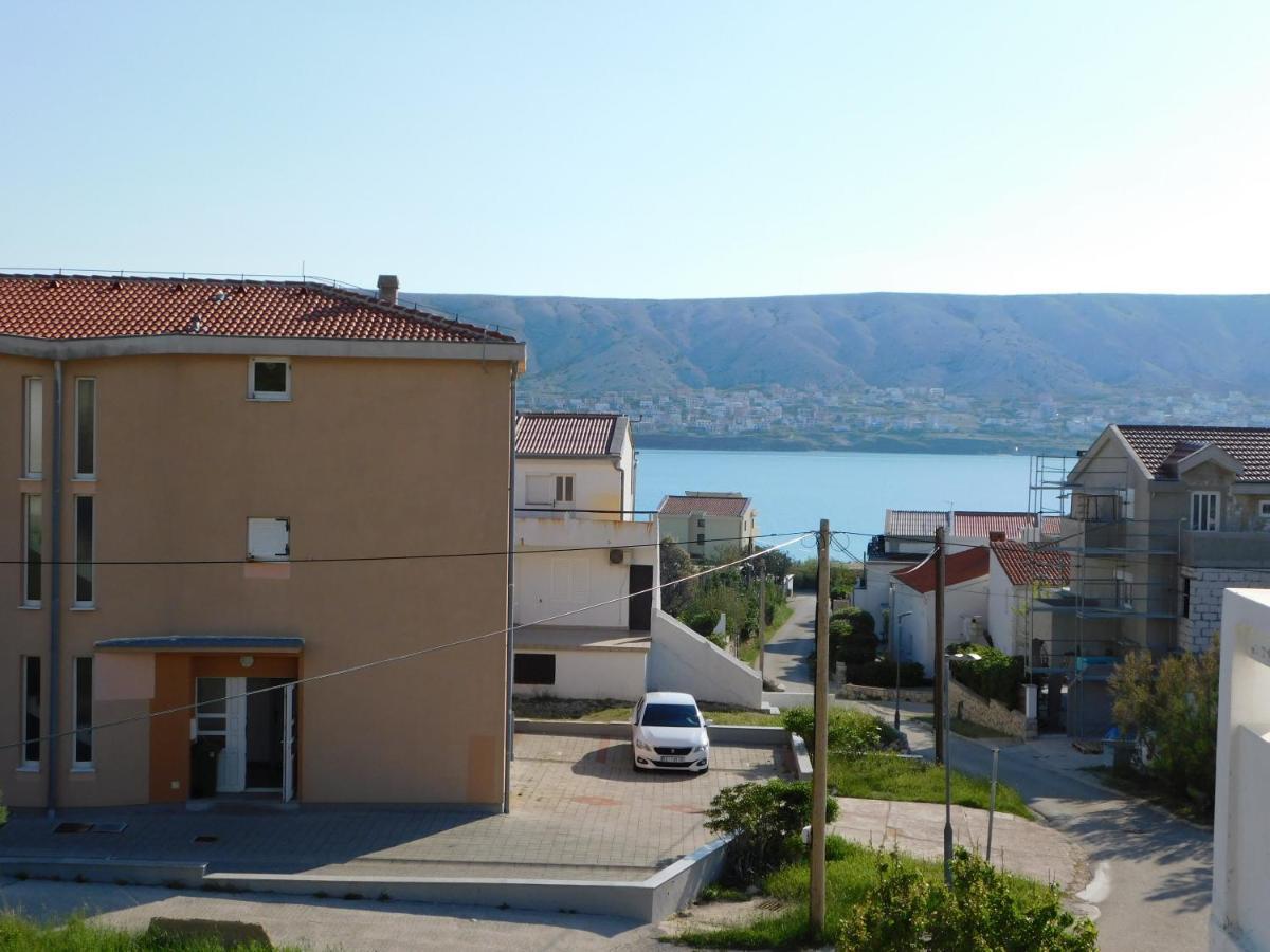Apartmani Salus Pag Town Exterior foto