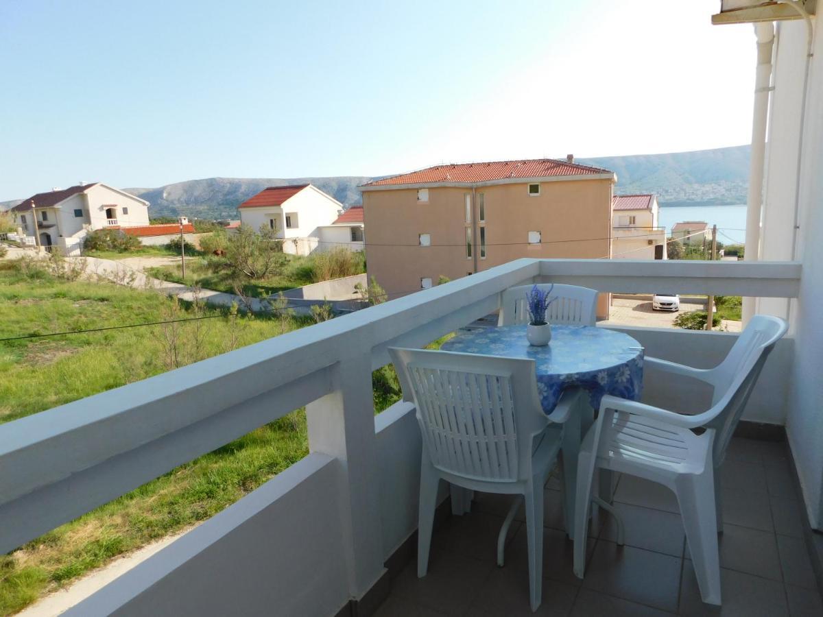 Apartmani Salus Pag Town Exterior foto