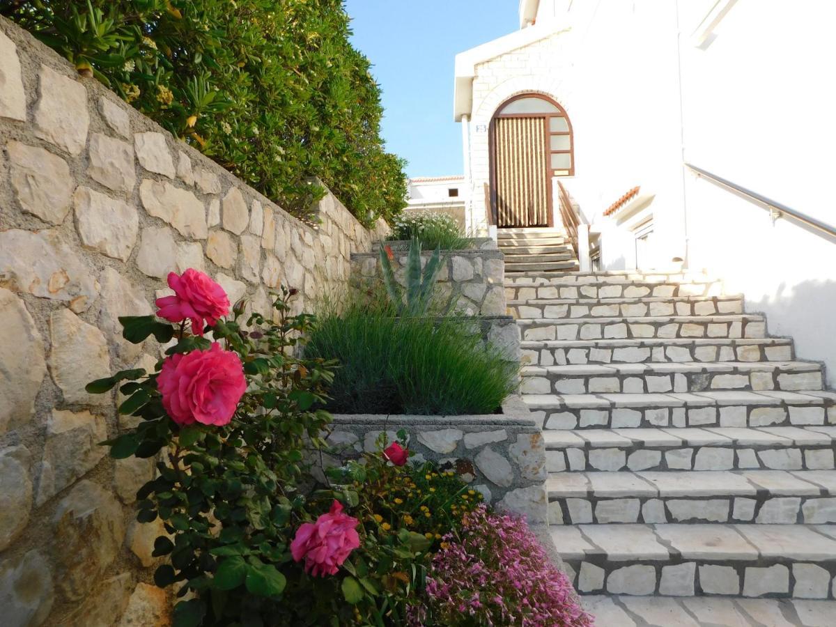 Apartmani Salus Pag Town Exterior foto