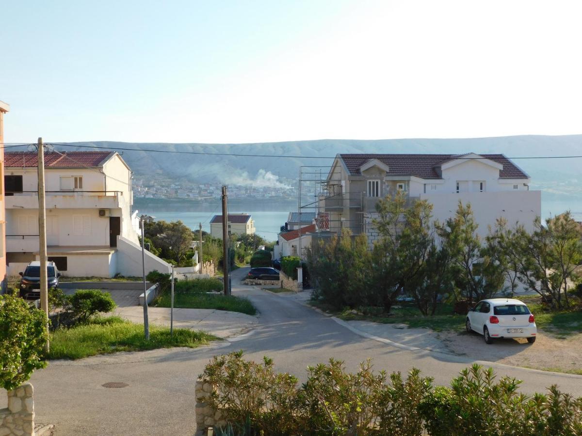 Apartmani Salus Pag Town Exterior foto
