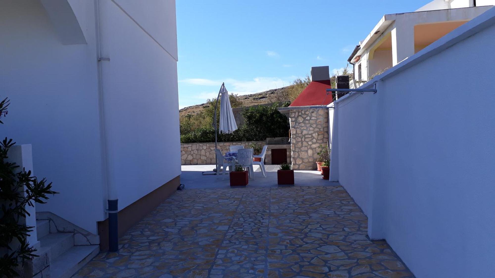 Apartmani Salus Pag Town Exterior foto